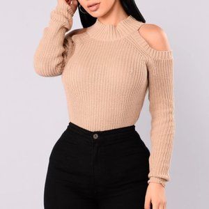 FashionNova Pink Cold Shoulder Sweater Size M